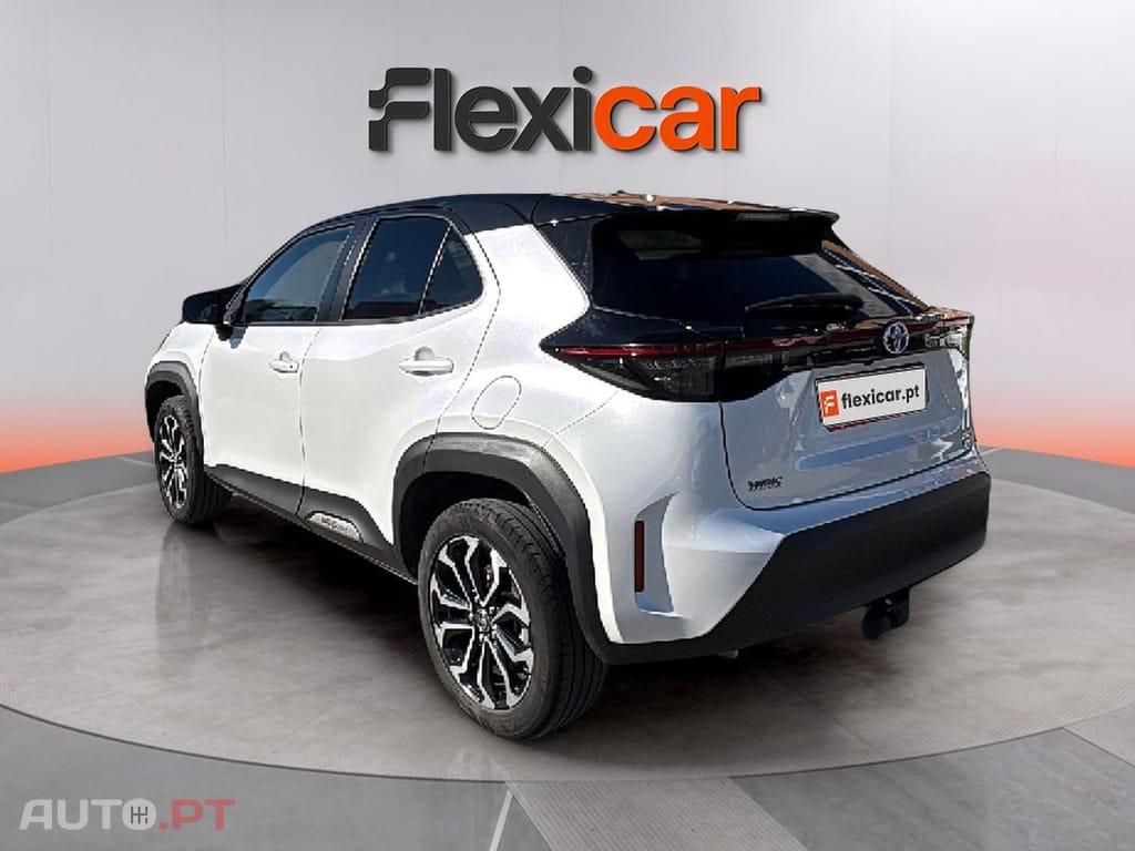 Toyota Yaris Cross 1.5 HDF Square Collection AWD