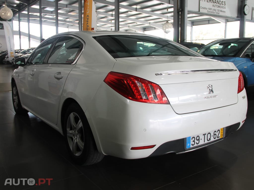 Peugeot 508 2.0 HDi Hybrid4 2-Tronic