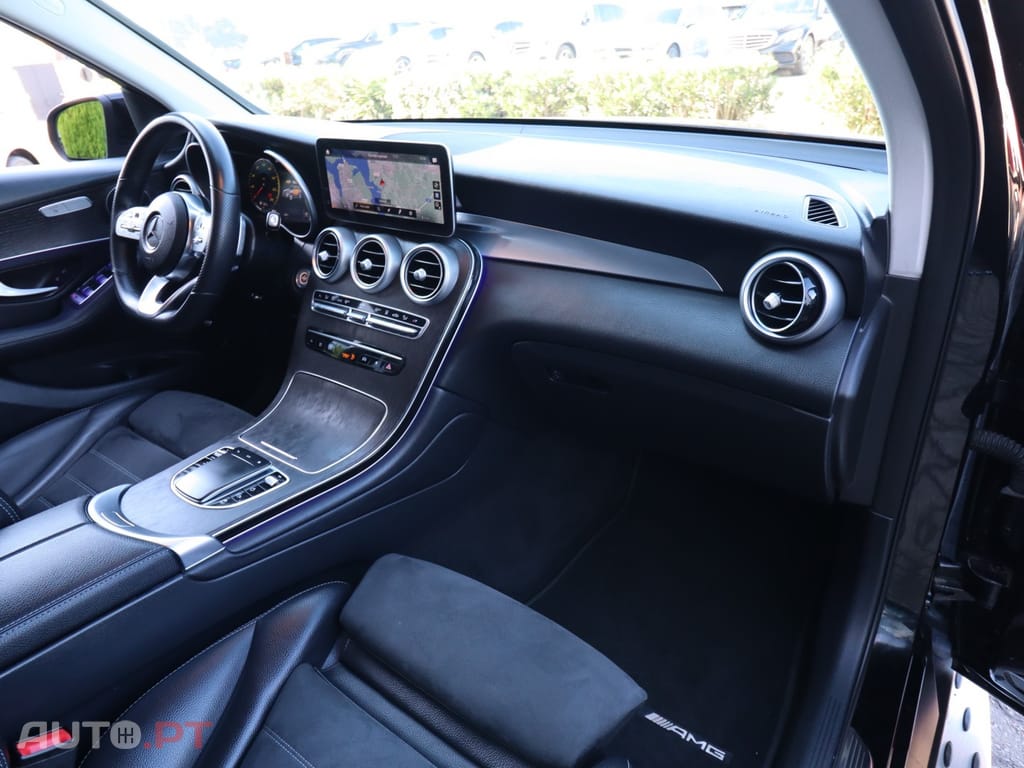 Mercedes-Benz GLC 300 AMG