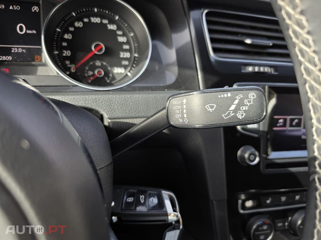 Volkswagen Golf 2.0 TDi GTD