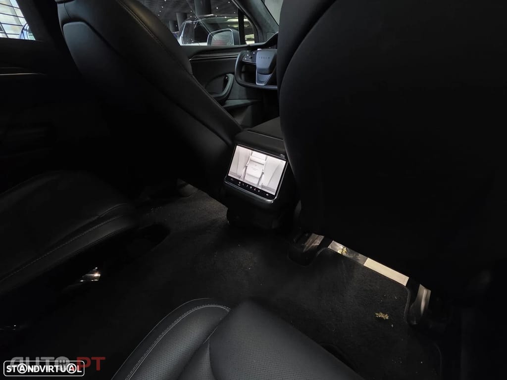 Tesla Model X Plaid AWD