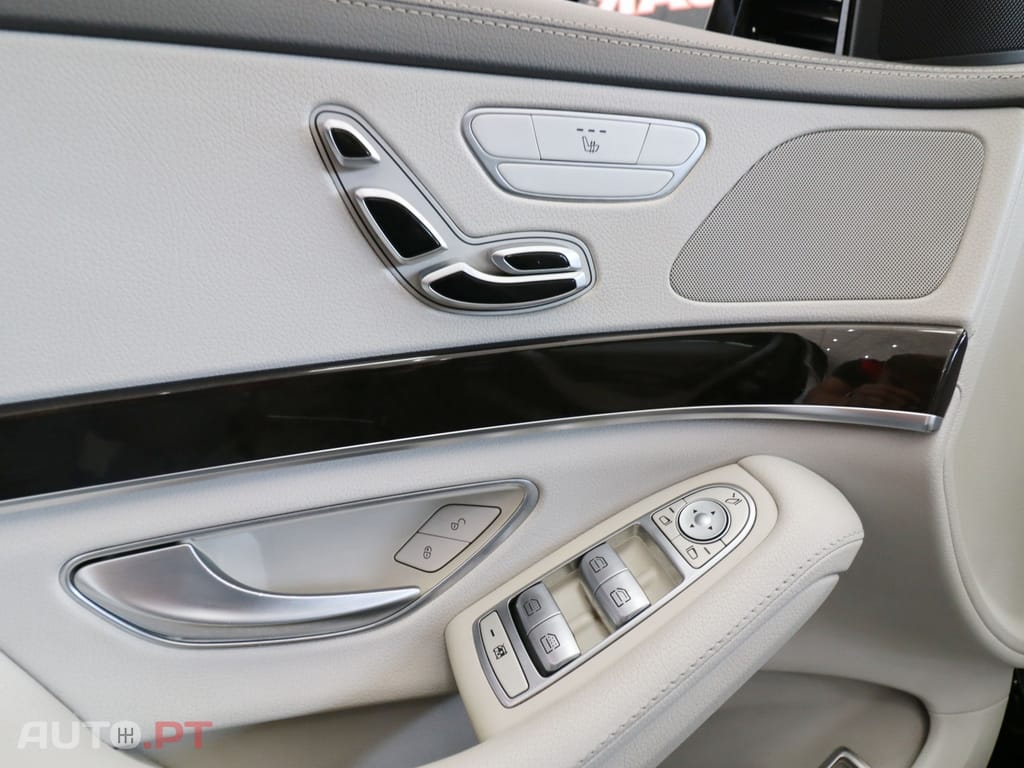 Mercedes-Benz S 300 BlueTEC Hybrid