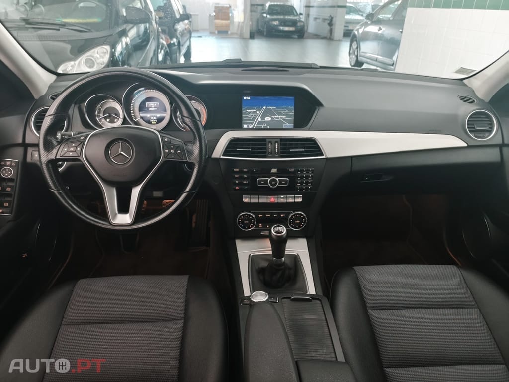 Mercedes-Benz C 220 CDi Avantgarde BE 128g