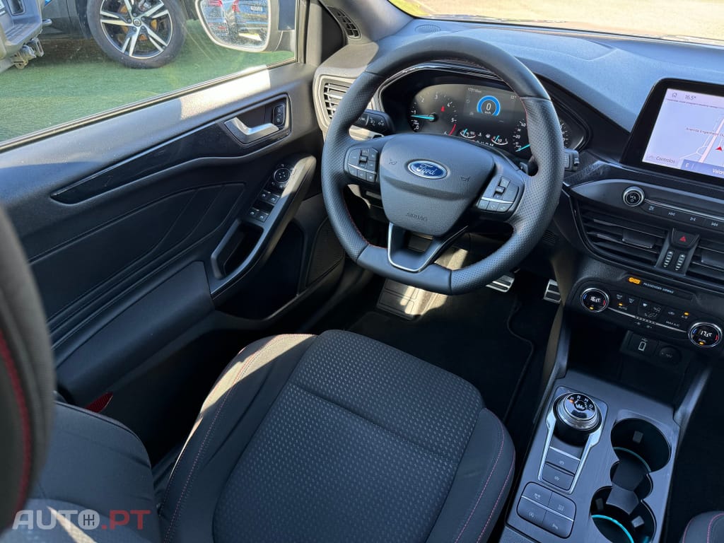 Ford Focus 1.5 TDCi EcoBlue ST-Line Aut.