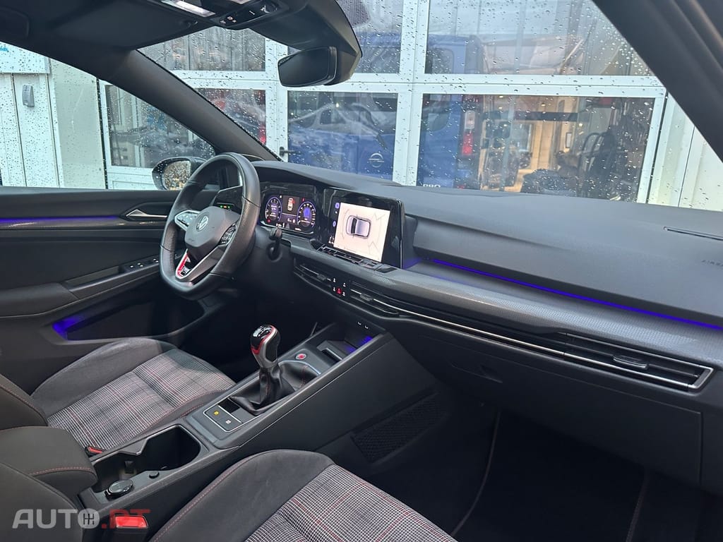 Volkswagen Golf 2.0 TSI GTI