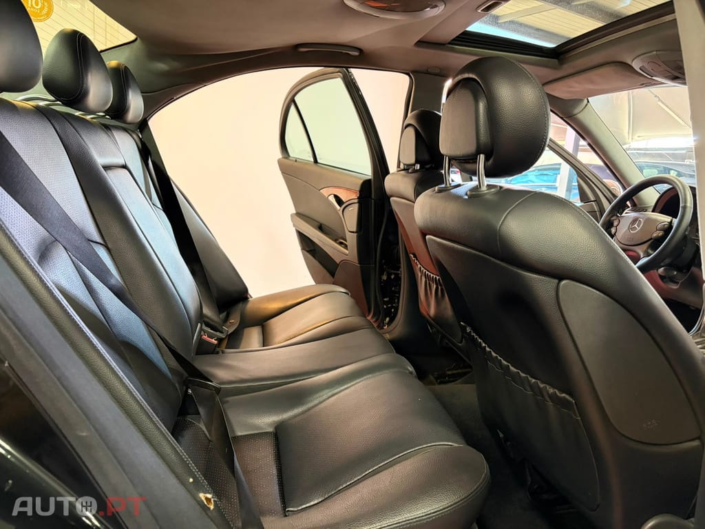 Mercedes-Benz E 200 CDI ELEGANCE Aut.