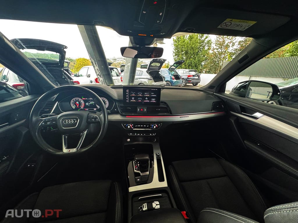 Audi Q5 55 TFSIe quattro S line S tronic