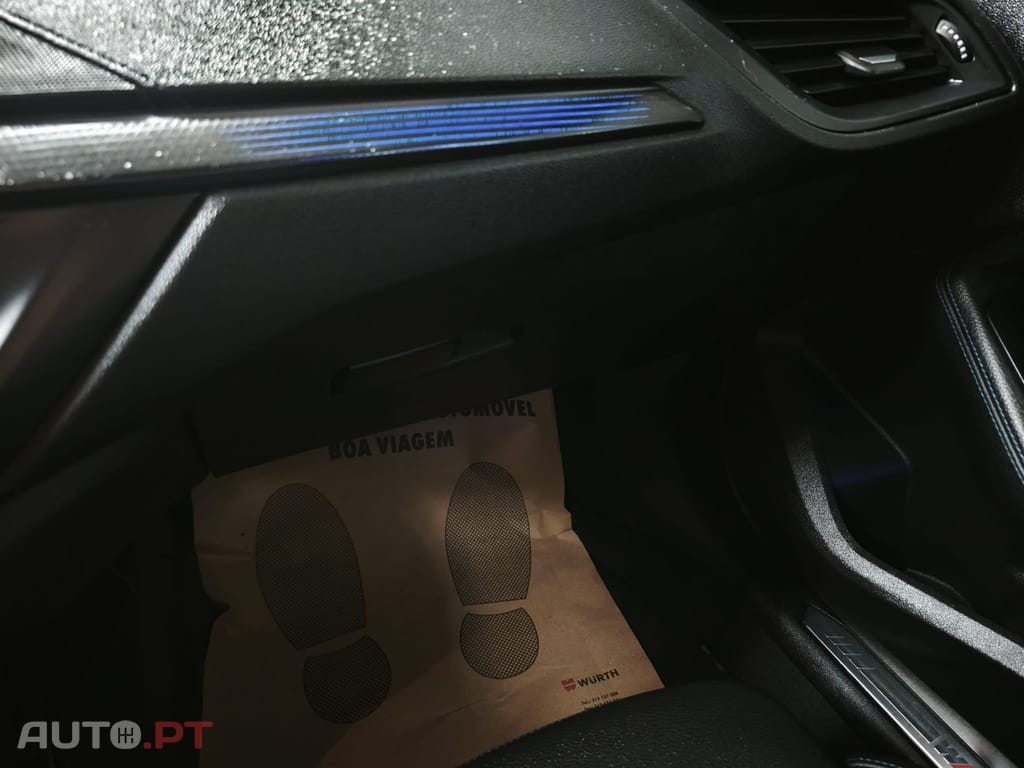 BMW 116 d Pack Desportivo M