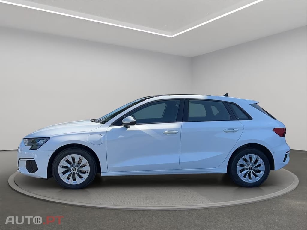 Audi A3 Sportback 40 TFSIe S Tronic