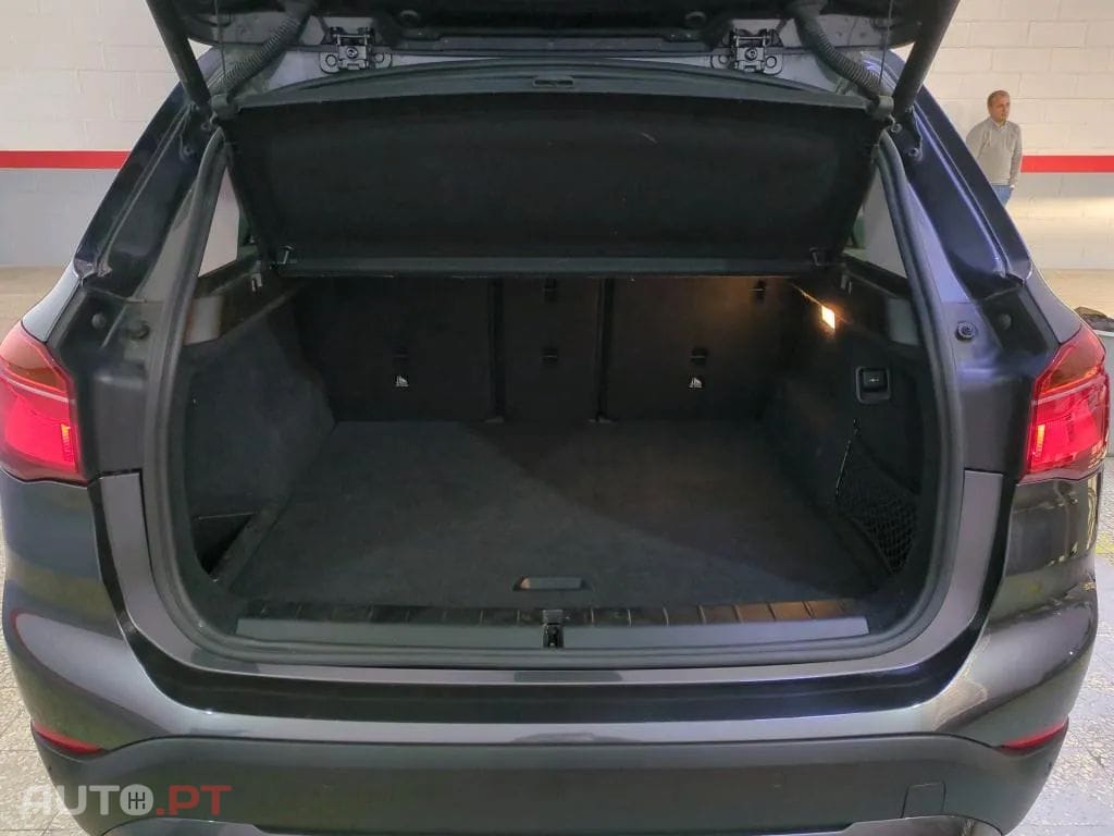 BMW X1 16 d sDrive Auto