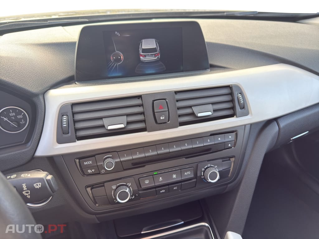 BMW 318 d Touring Auto