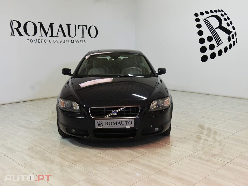 Volvo C70 2.4 D5 Momentum Geartronic