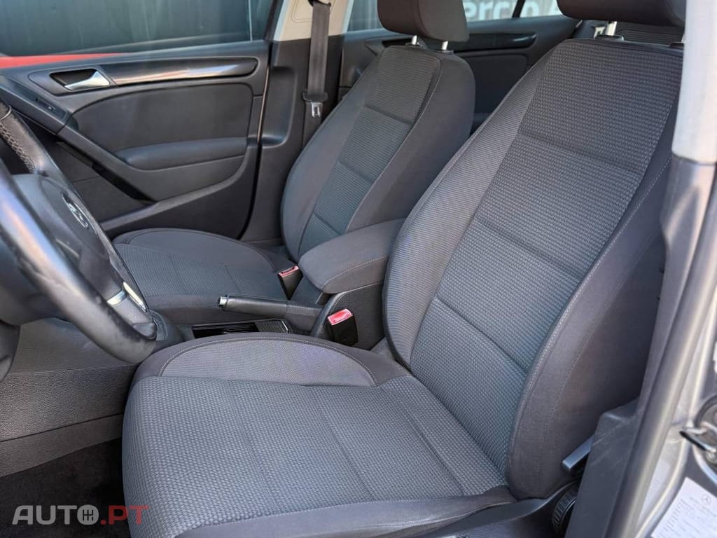 Volkswagen Golf 1.6 TDI DSG
