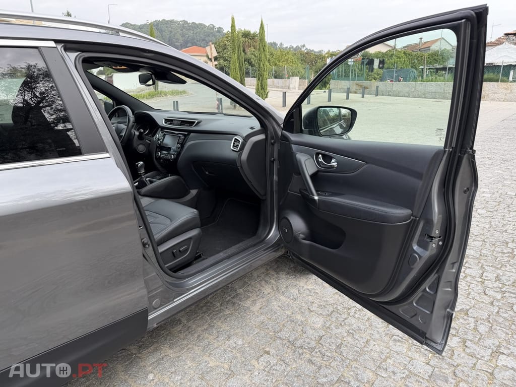 Nissan Qashqai 1.5 dCi N-Connecta