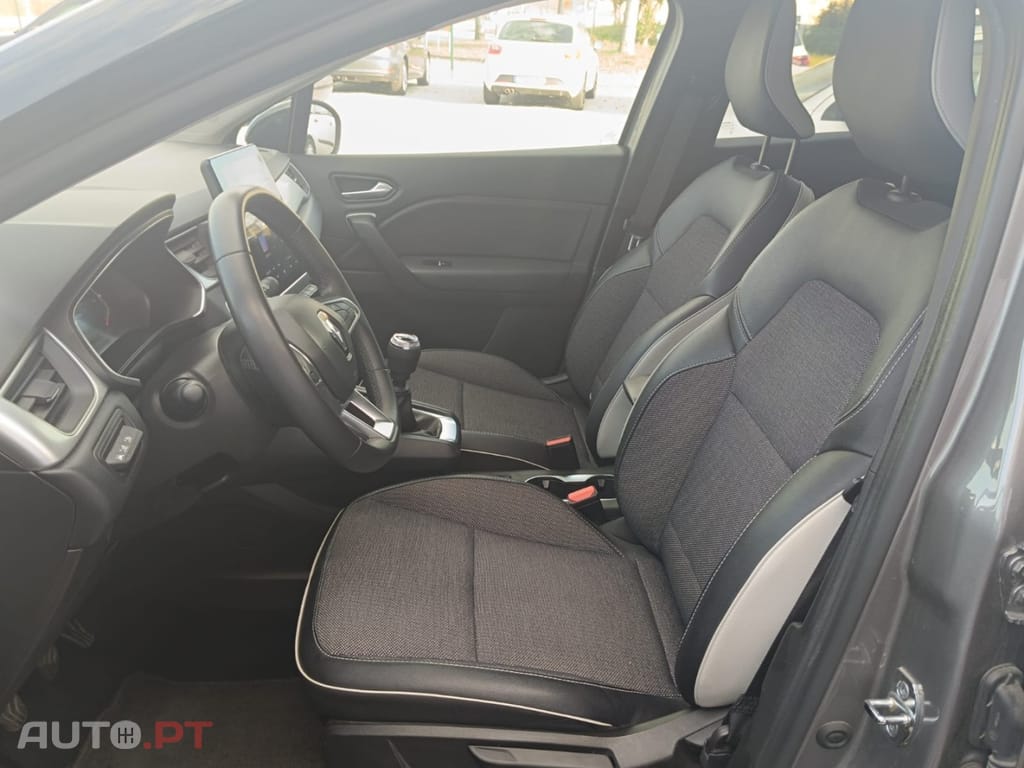 Renault Captur 1.0 TCe Exclusive