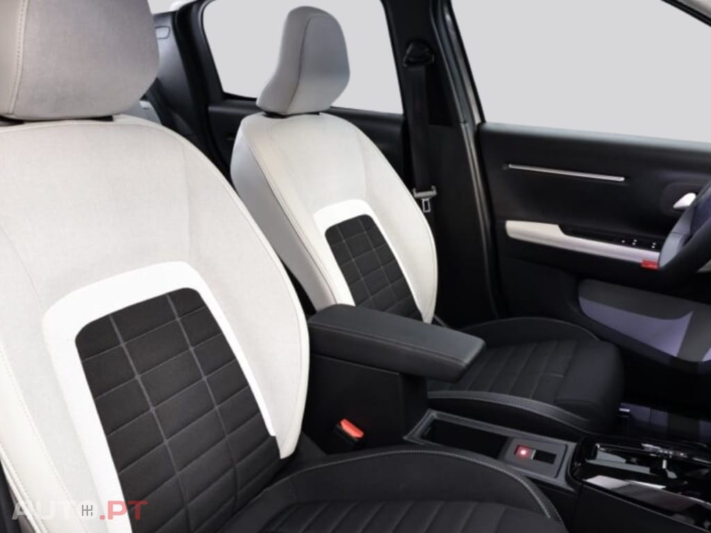 Citroen e-C3 44 kWh Max I.V.A DEDUTÍVEL 