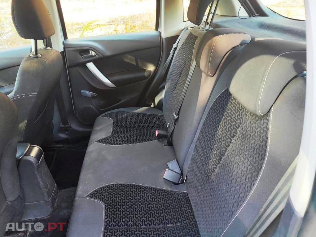 Citroen C3 1.4 HDI Exclusive / 92 mês