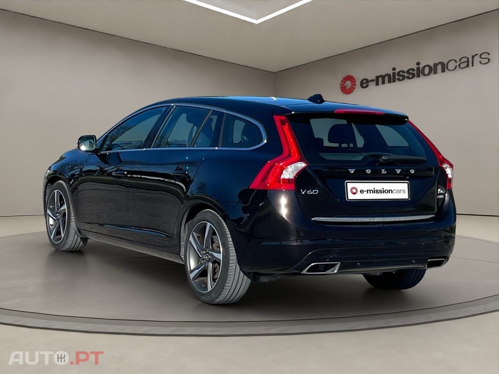 Volvo V60 D6 Twin Engine Geartronic RDesign