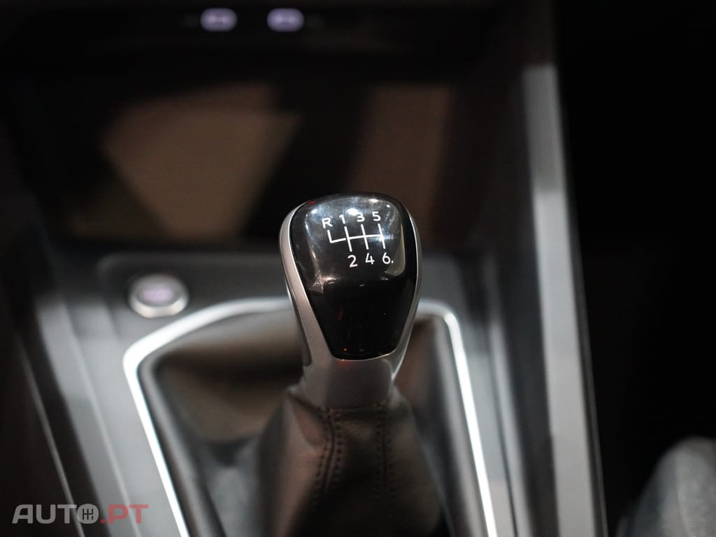 Volkswagen Golf 1.0 TSI Life