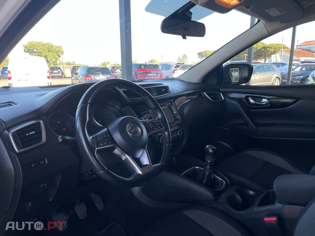 Nissan Qashqai 1.5 dCi N-Connecta