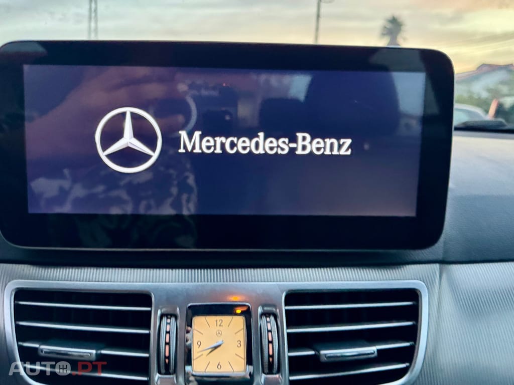 Mercedes-Benz E 300 BlueTEC Hybrid Avantgarde