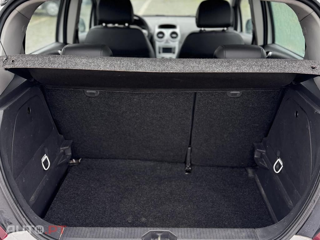 Opel Corsa 1.2 Go! Easytronic