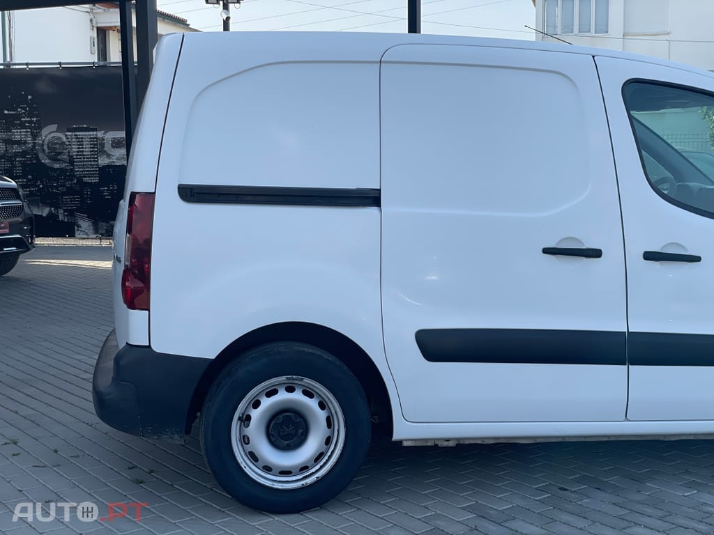 Peugeot Partner 1.6 BlueHDi L1 Premium 3L