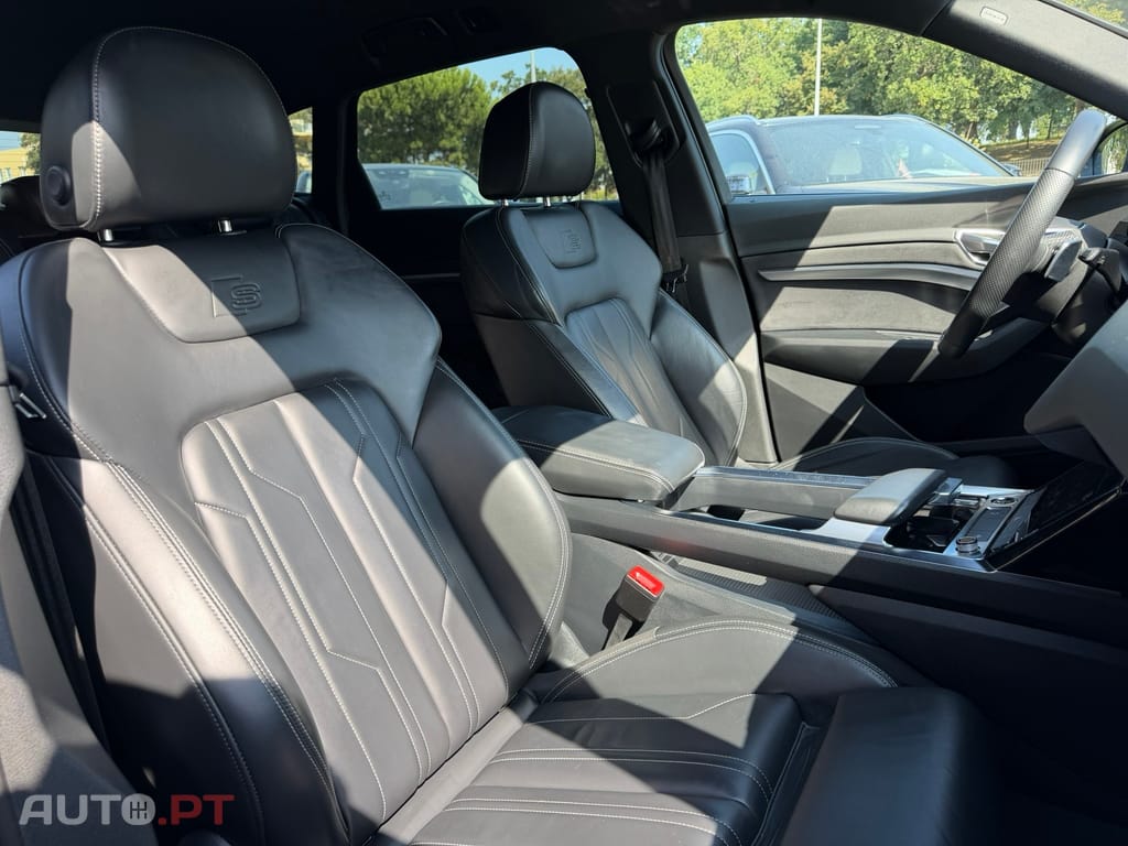 Audi E-Tron 55 quattro S line