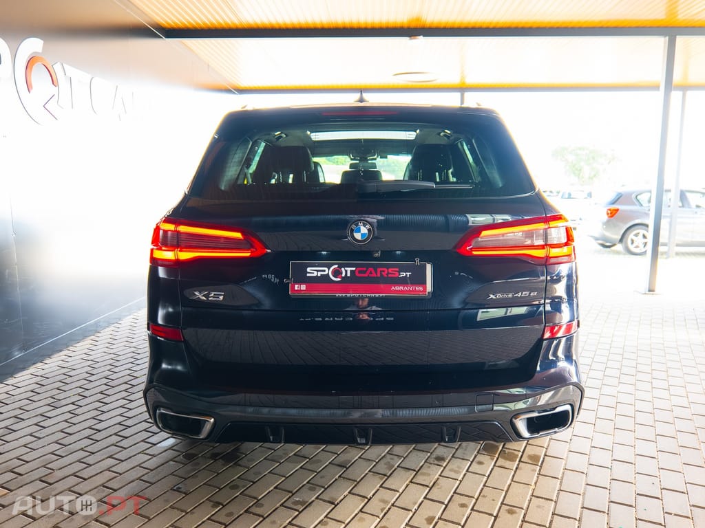BMW X5 45 e xDrive Pack M