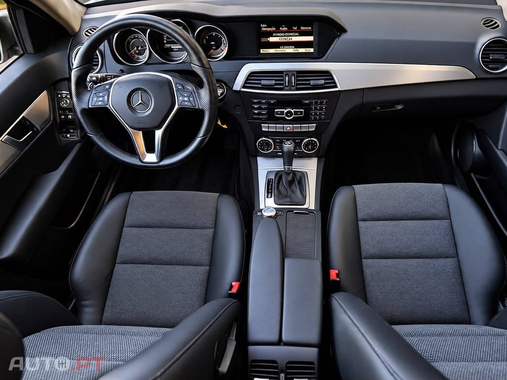 Mercedes-Benz C 220 CDi Avantgarde BlueEfficiency Aut.