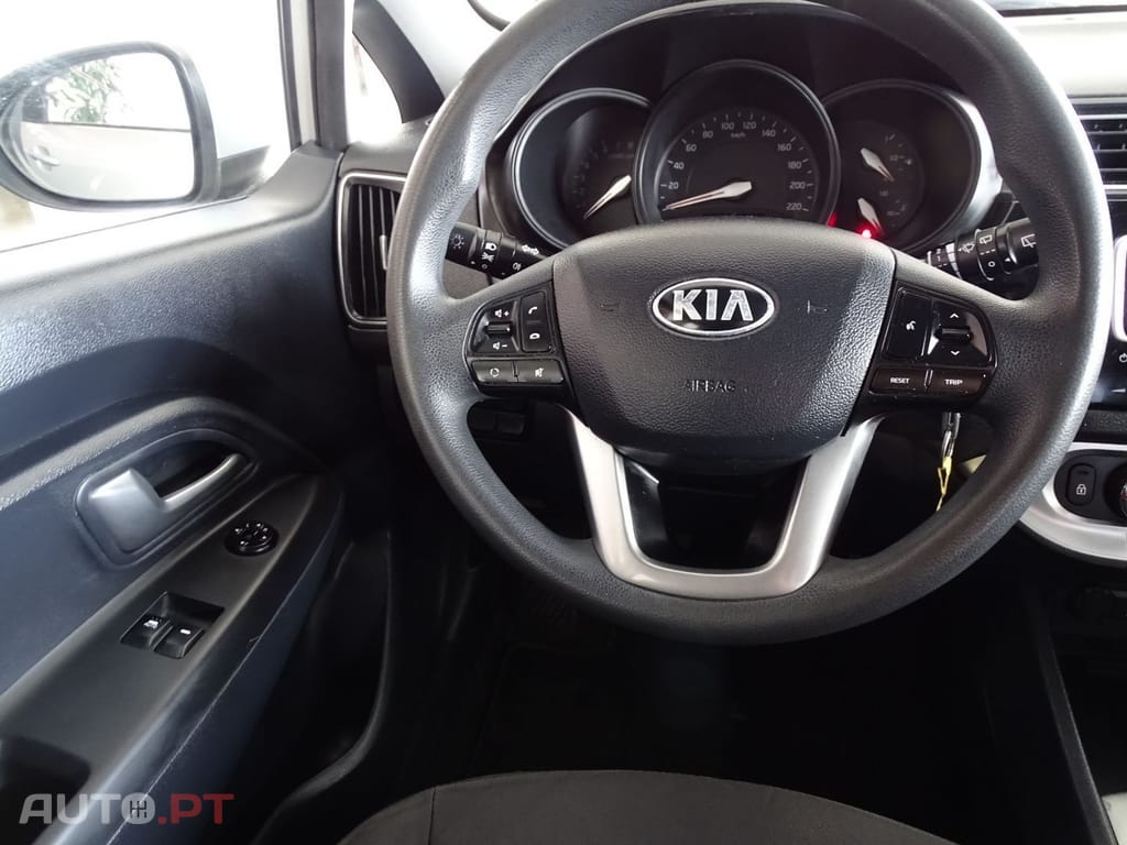Kia Rio 1.2 CVVT LX
