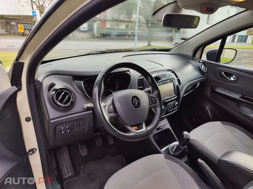 Renault Captur 0.9 TCE Exclusive