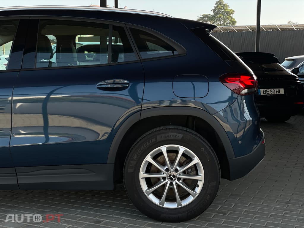 Mercedes-Benz GLA 250 e Progressive