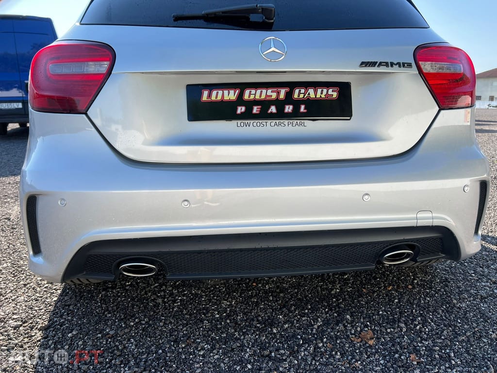 Mercedes-Benz A 180 d AMG Line