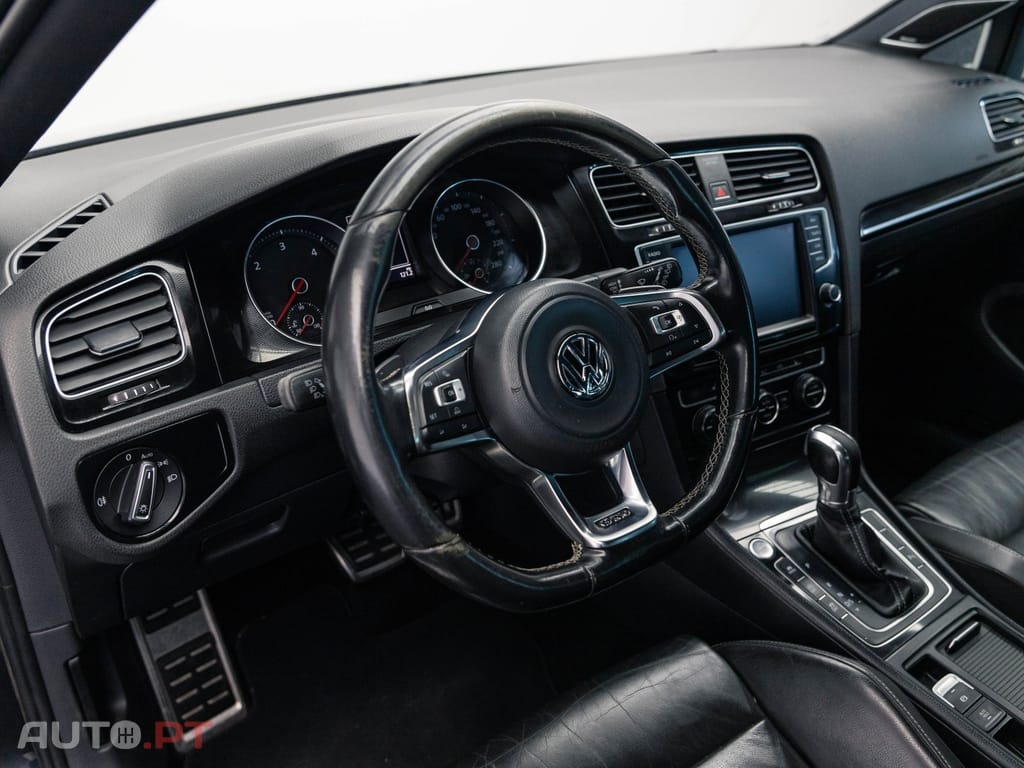 Volkswagen Golf 2.0 TDI GTD DSG