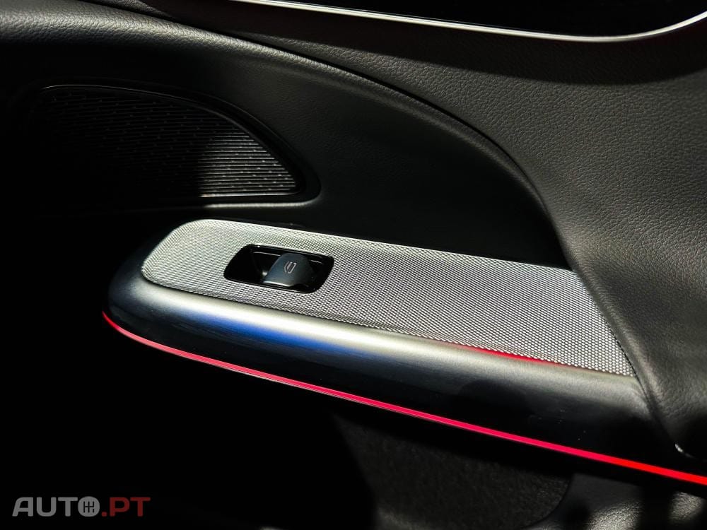 Mercedes-Benz E 300 e 9G-TRONIC AMG Line