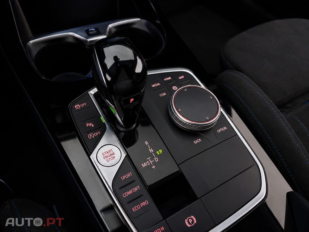 BMW 116 d Pack Desportivo M Auto