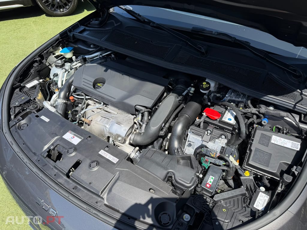 Peugeot 308 SW 1.6 Hybrid Allure Pack e-EAT8