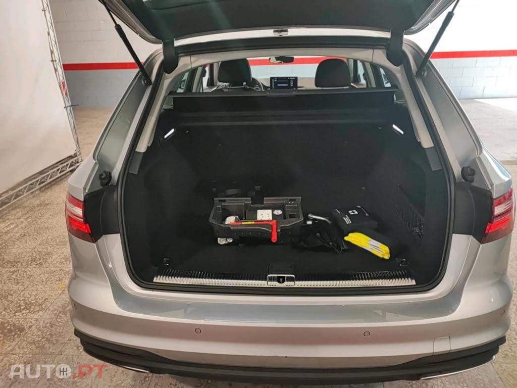 Audi A4 Avant 35 TDI S tronic