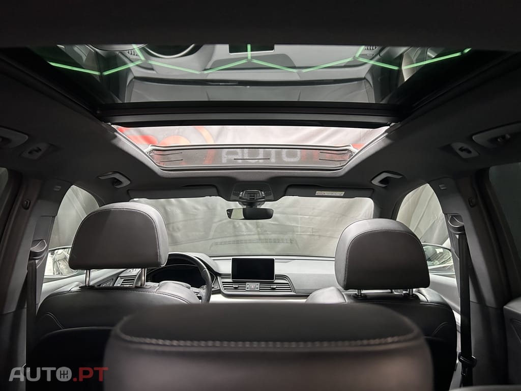 Audi Q5 55 TFSIe Plug-In Hybrid S-Line Quattro Aut.