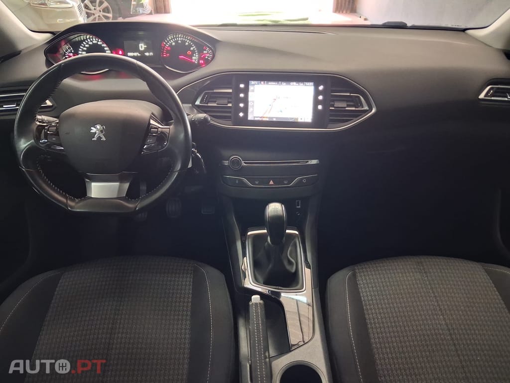 Peugeot 308 1.2 PureTech Style