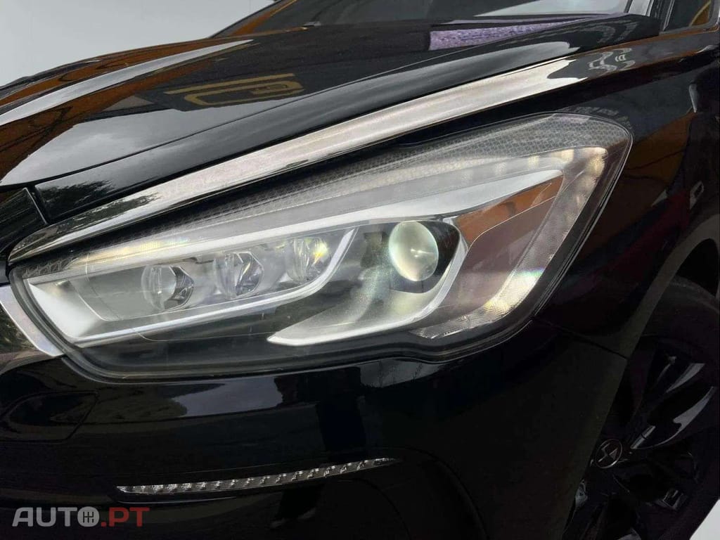 DS DS5  2.0 HDi Hybrid4 Business Class