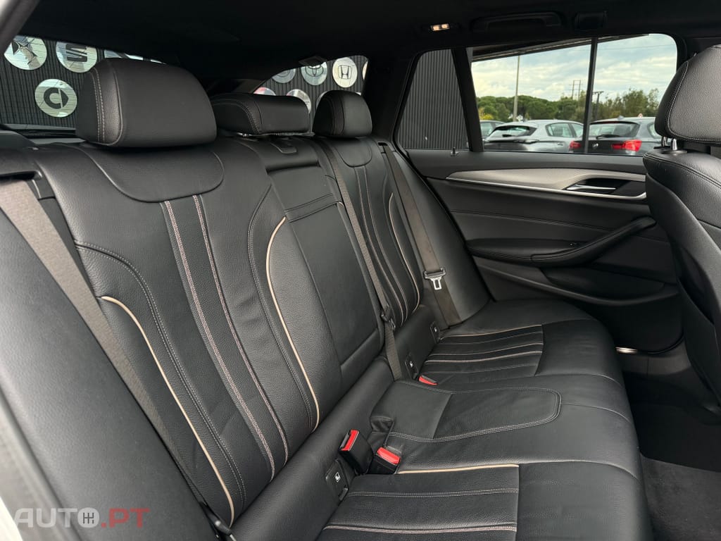 BMW 520 d Pack Desportivo M Auto