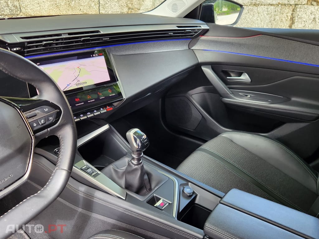 Peugeot 308 1.5 BlueHDi Allure