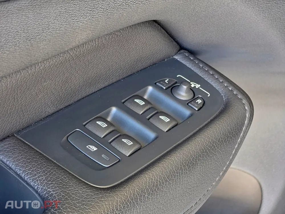 Volvo XC60 2.0 T6 PHEV Inscription AWD