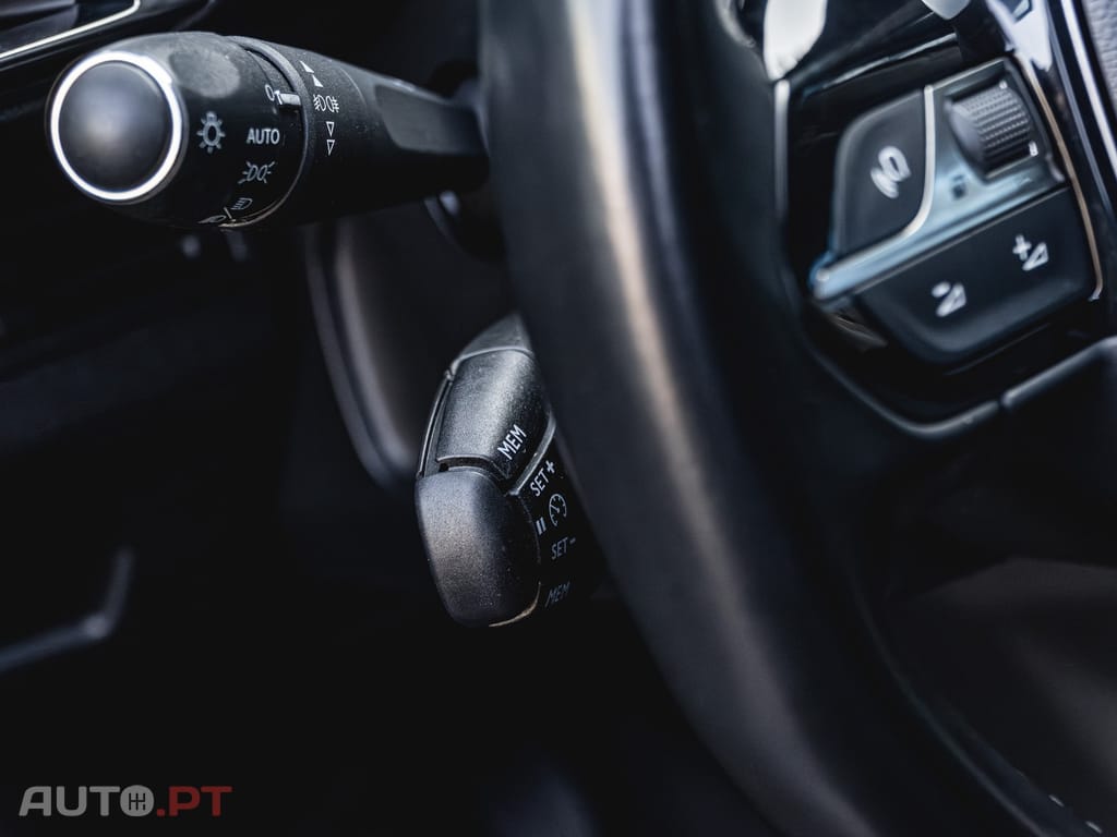 Peugeot 3008 1.5 BlueHDi Allure Pack