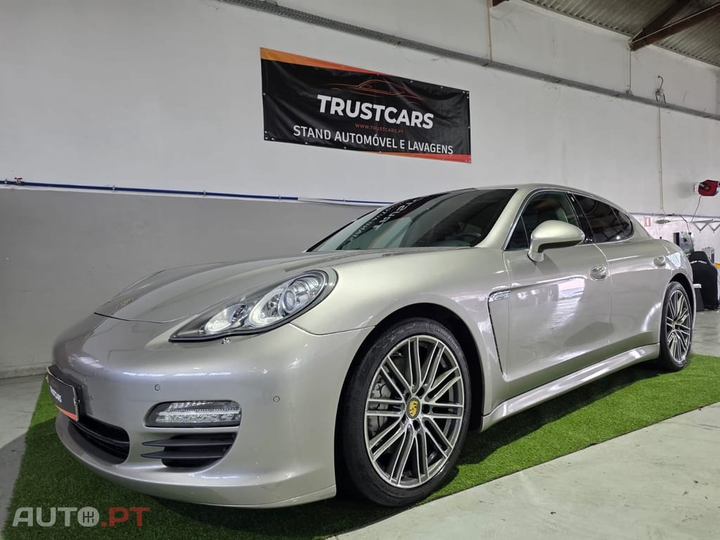 Porsche Panamera S Hybrid