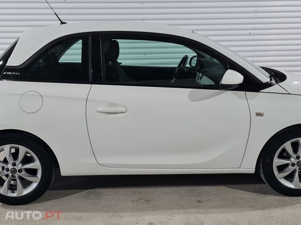 Opel Adam 1.2 Glam