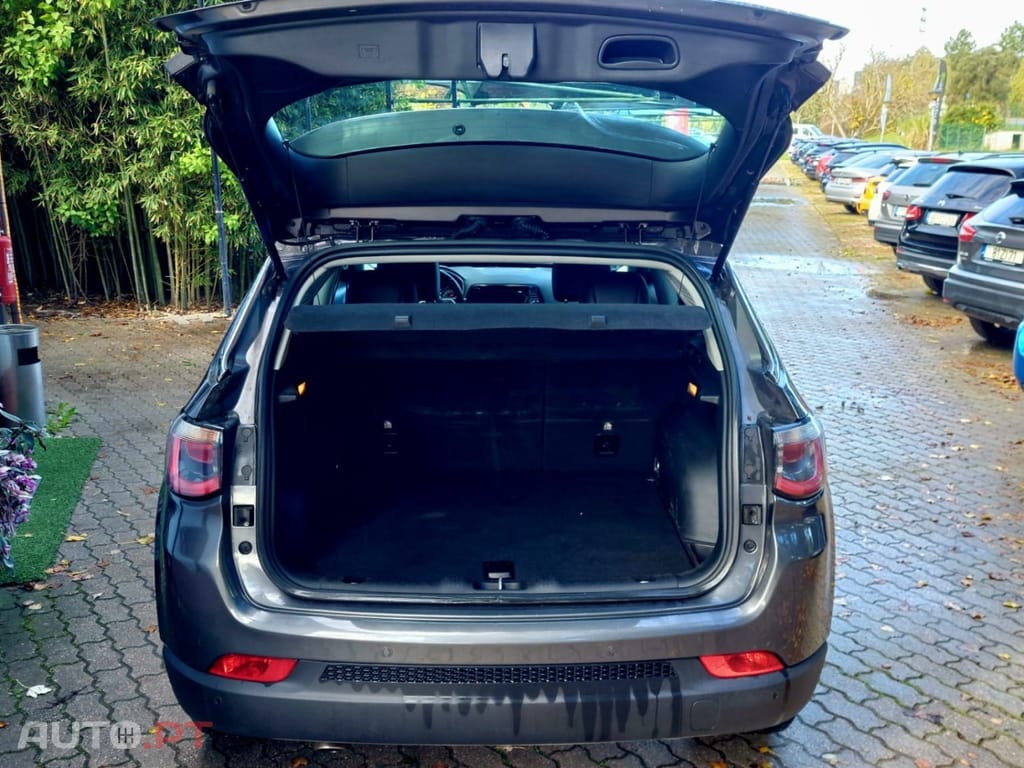 Jeep Compass 1.6 M-Jet Limited