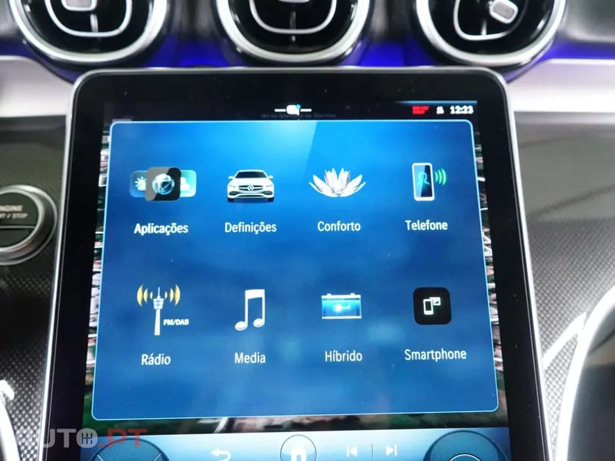 Mercedes-Benz C 300 e T 9G-TRONIC AMG Line